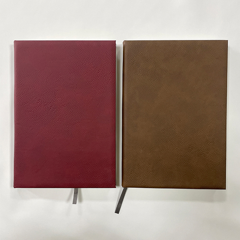Laserbaar kunstleer 7 x 9 3/4 schetsboek